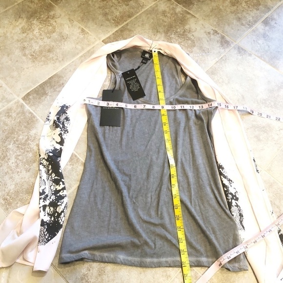 🆕 Rock & Republic tank top & satin scarf set - Picture 4 of 8